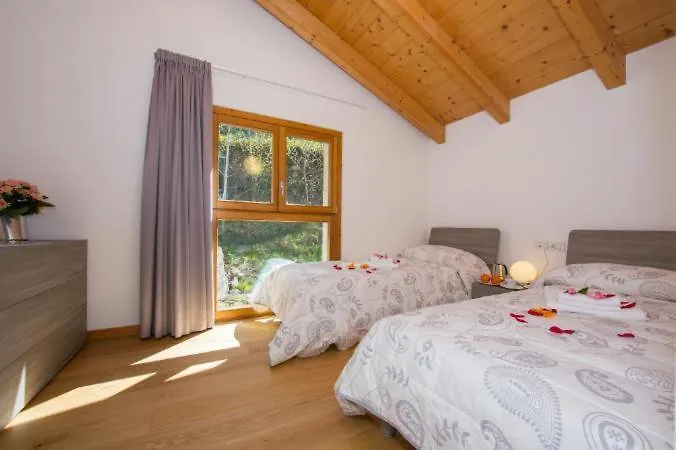 Vakantiehuis Apartment With Breathtaking View A1 Bellano